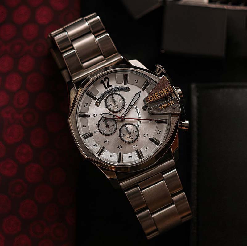 ساعت مچی DIESEL مردانه نقره ای صفحه سفید مدل U700