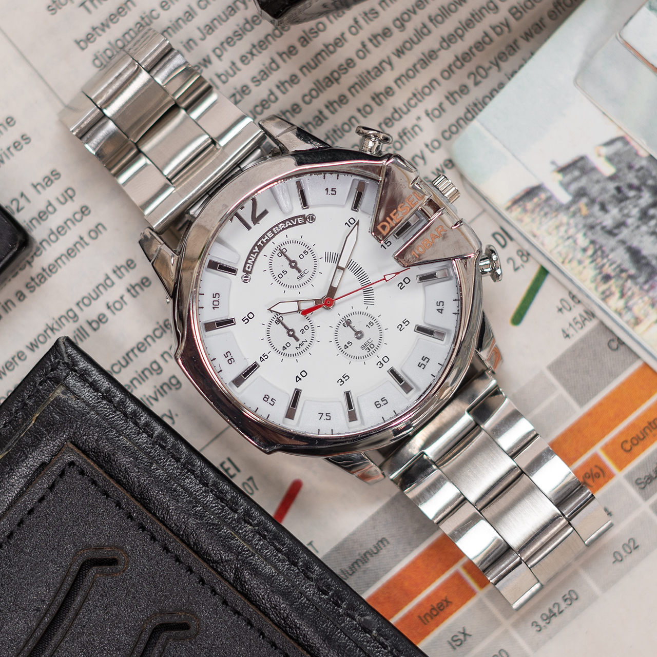 ساعت مچی DIESEL مردانه نقره ای صفحه سفید مدل U700