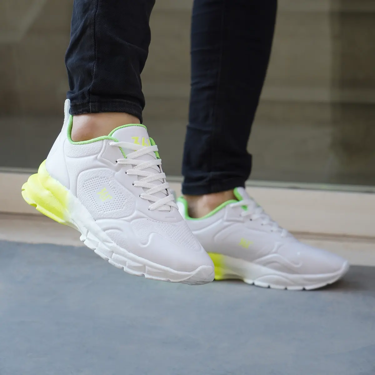 کفش ورزشی مردانه سفید سبز مدل 361